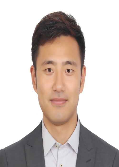 QIN Huazheng